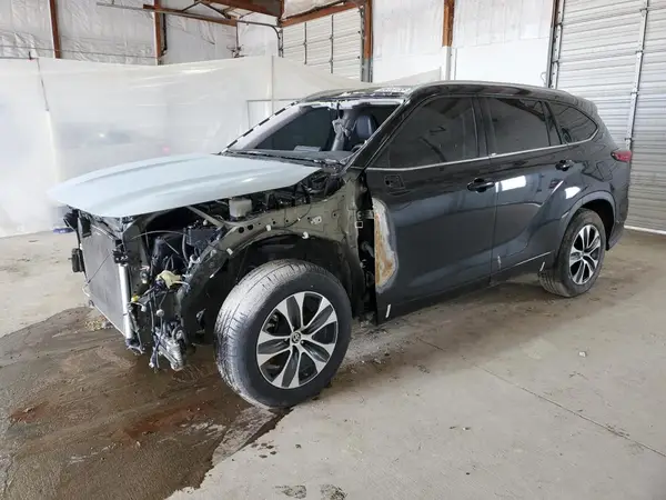 5TDGZRAH4NS544051 2022 TOYOTA HIGHLANDER - Image 1