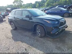 5TDGZRAH4NS550402 2022 TOYOTA HIGHLANDER