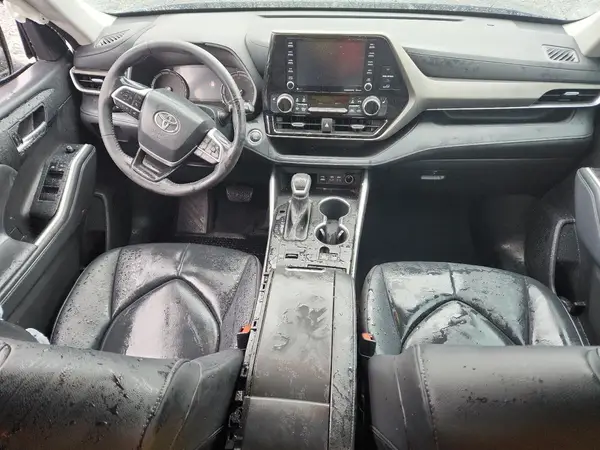 5TDGZRAH4NS552621 2022 TOYOTA HIGHLANDER - Image 8