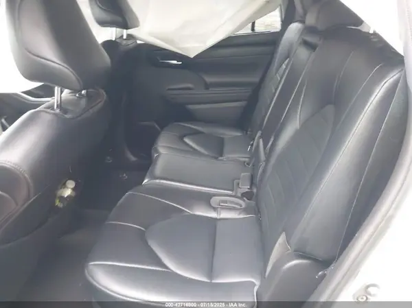 5TDGZRAH4NS558709 2022 TOYOTA HIGHLANDER - Image 8