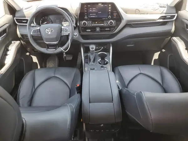 5TDGZRAH5LS501593 2020 TOYOTA HIGHLANDER - Image 8