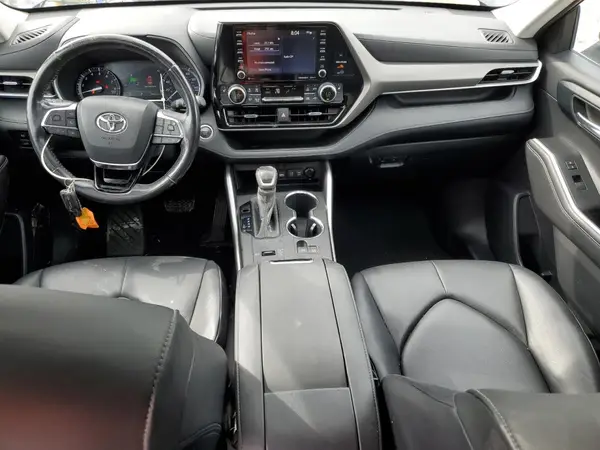 5TDGZRAH5LS507622 2020 TOYOTA HIGHLANDER - Image 8