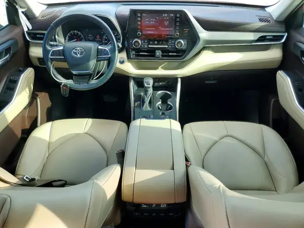 5TDGZRAH5MS088639 2021 TOYOTA HIGHLANDER - Image 8