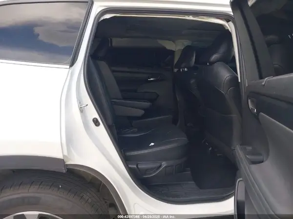 5TDGZRAH5MS520338 2021 TOYOTA HIGHLANDER - Image 8