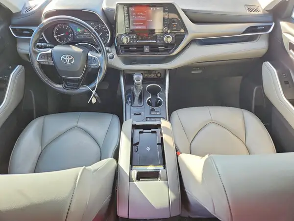 5TDGZRAH5MS521697 2021 TOYOTA HIGHLANDER - Image 8