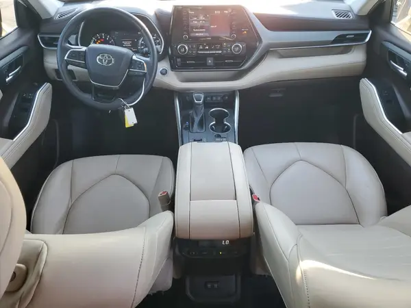 5TDGZRAH5MS527662 2021 TOYOTA HIGHLANDER - Image 8