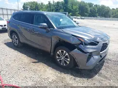 5TDGZRAH5MS535700 2021 TOYOTA HIGHLANDER