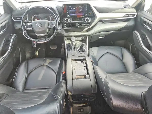 5TDGZRAH5NS547461 2022 TOYOTA HIGHLANDER - Image 8