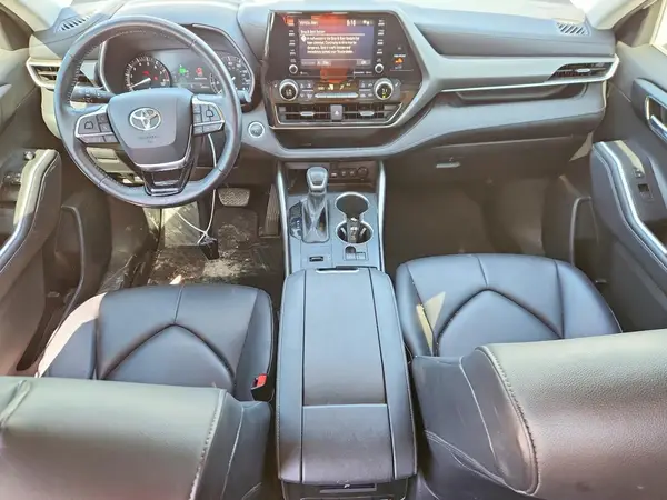 5TDGZRAH6LS028920 2020 TOYOTA HIGHLANDER - Image 8