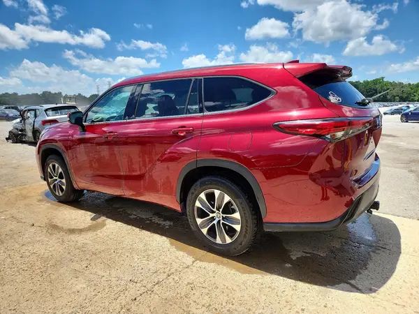 5TDGZRAH6LS506026 2020 TOYOTA HIGHLANDER - Image 2