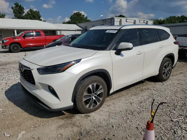 5TDGZRAH6MS043712 2021 TOYOTA HIGHLANDER - Image 1