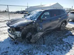 5TDGZRAH6MS052300 2021 TOYOTA HIGHLANDER