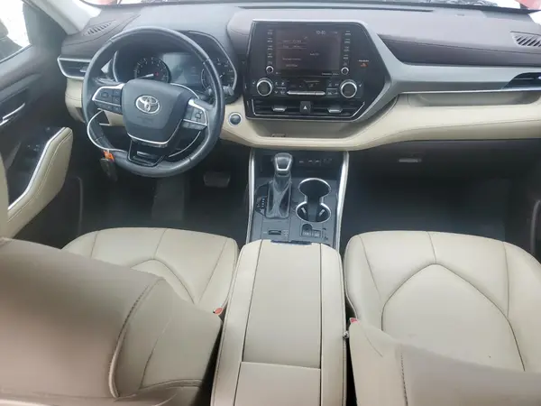 5TDGZRAH6MS080937 2021 TOYOTA HIGHLANDER - Image 8