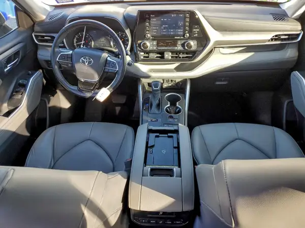 5TDGZRAH6MS521403 2021 TOYOTA HIGHLANDER - Image 8