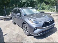 5TDGZRAH6NS109872 2022 TOYOTA HIGHLANDER