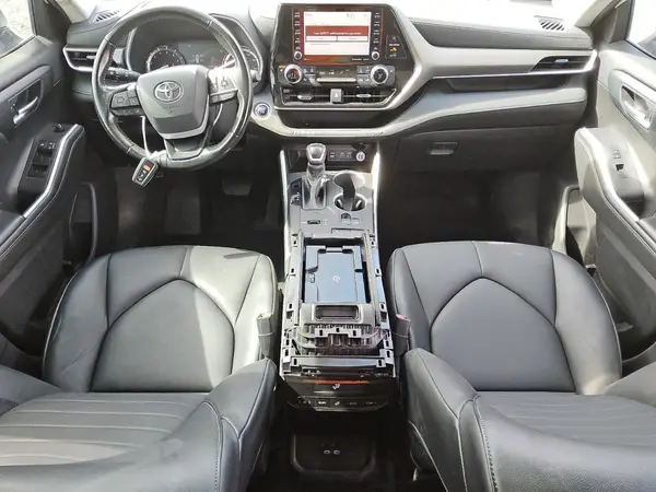 5TDGZRAH6NS121309 2022 TOYOTA HIGHLANDER - Image 8
