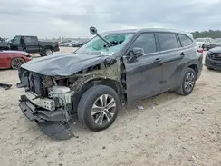 5TDGZRAH6NS127837 2022 TOYOTA HIGHLANDER