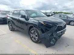 5TDGZRAH6NS543838 2022 TOYOTA HIGHLANDER