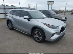 5TDGZRAH6NS549624 2022 TOYOTA HIGHLANDER