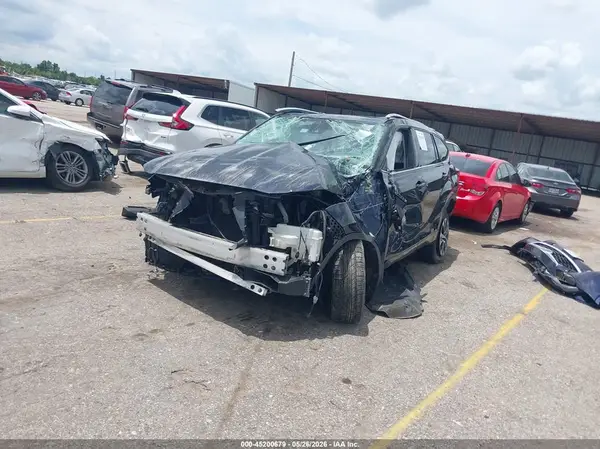 5TDGZRAH7LS009129 2020 TOYOTA HIGHLANDER - Image 2