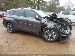 5TDGZRAH7LS015657 2020 TOYOTA HIGHLANDER