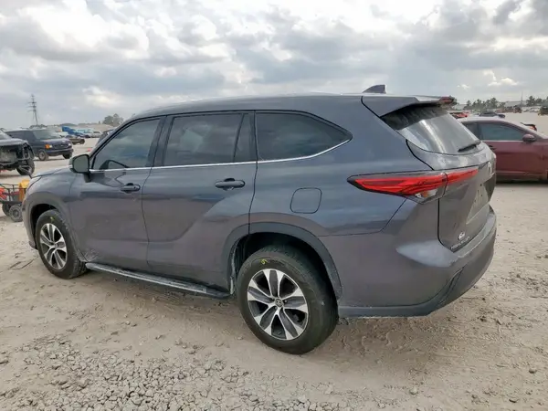5TDGZRAH7LS019000 2020 TOYOTA HIGHLANDER - Image 2