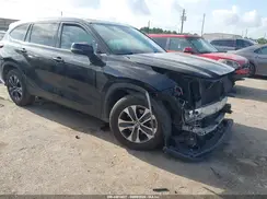5TDGZRAH7MS032430 2021 TOYOTA HIGHLANDER