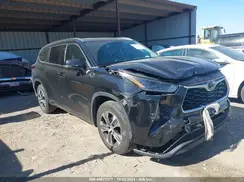 5TDGZRAH7MS040267 2021 TOYOTA HIGHLANDER