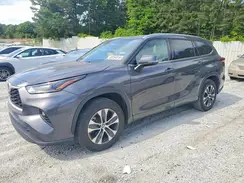 5TDGZRAH7MS052239 2021 TOYOTA HIGHLANDER
