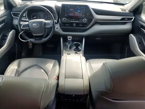5TDGZRAH7MS052239 2021 TOYOTA HIGHLANDER - Image 8