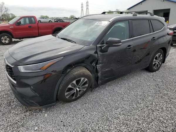 5TDGZRAH7MS054069 2021 TOYOTA HIGHLANDER - Image 1