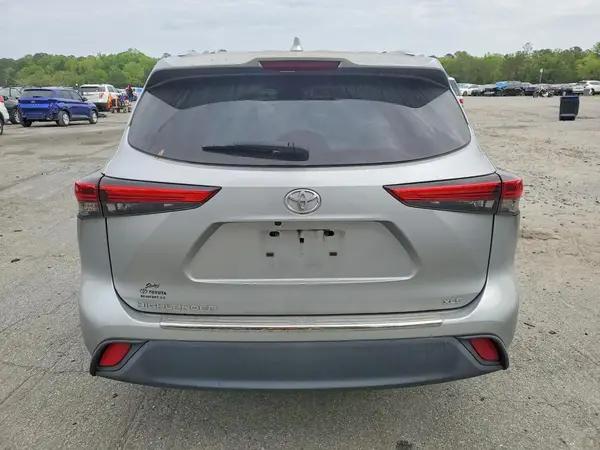 2021 TOYOTA HIGHLANDER auction photo 6