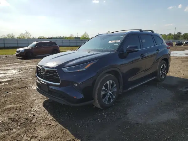 5TDGZRAH7MS088691 2021 TOYOTA HIGHLANDER - Image 1