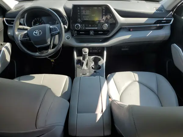 5TDGZRAH7MS519613 2021 TOYOTA HIGHLANDER - Image 8