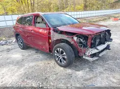 5TDGZRAH7MS523208 2021 TOYOTA HIGHLANDER