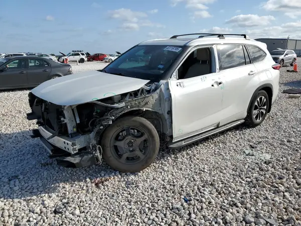 5TDGZRAH7MS526870 2021 TOYOTA HIGHLANDER - Image 1