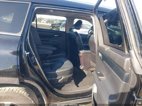 5TDGZRAH7MS531924 2021 TOYOTA HIGHLANDER - Image 8