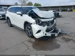 5TDGZRAH7MS532829 2021 TOYOTA HIGHLANDER