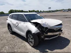 5TDGZRAH7MS532975 2021 TOYOTA HIGHLANDER