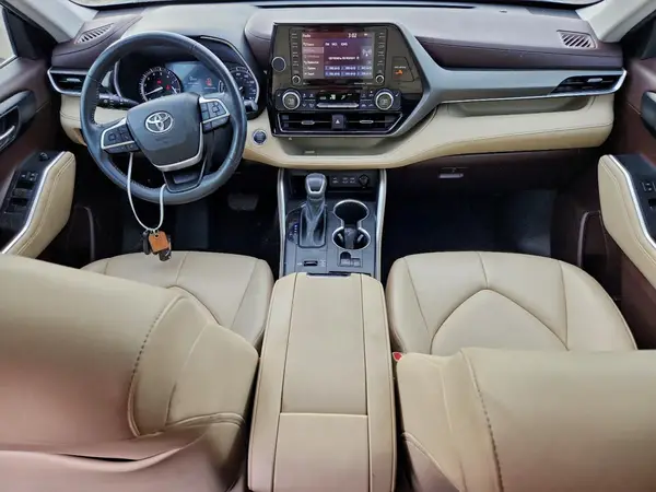 5TDGZRAH7NS090362 2022 TOYOTA HIGHLANDER - Image 8