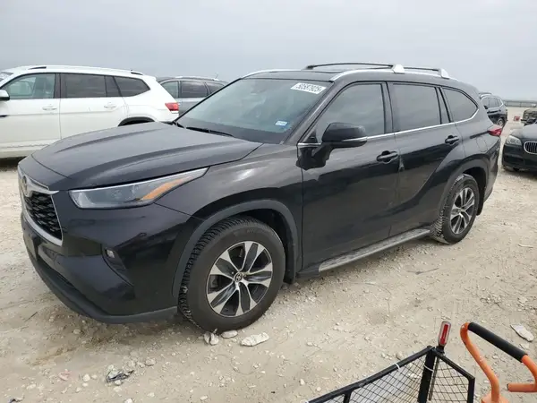 5TDGZRAH7NS126955 2022 TOYOTA HIGHLANDER - Image 1