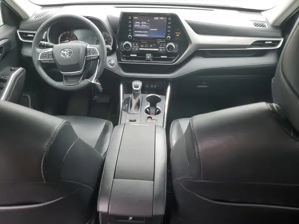 5TDGZRAH7NS127975 2022 TOYOTA HIGHLANDER - Image 8