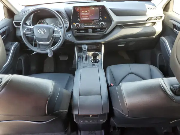 5TDGZRAH7NS554217 2022 TOYOTA HIGHLANDER - Image 8