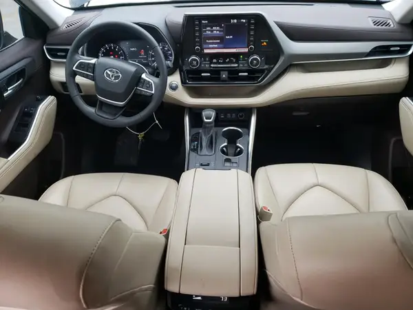 5TDGZRAH7NS558445 2022 TOYOTA HIGHLANDER - Image 8