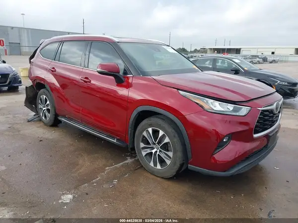 5TDGZRAH8LS006319 2020 TOYOTA HIGHLANDER - Image 1