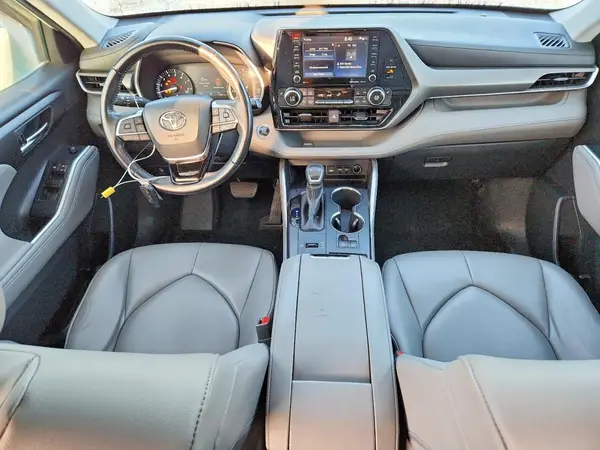 5TDGZRAH8LS018860 2020 TOYOTA HIGHLANDER - Image 8
