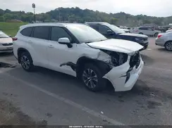 5TDGZRAH8LS500261 2020 TOYOTA HIGHLANDER