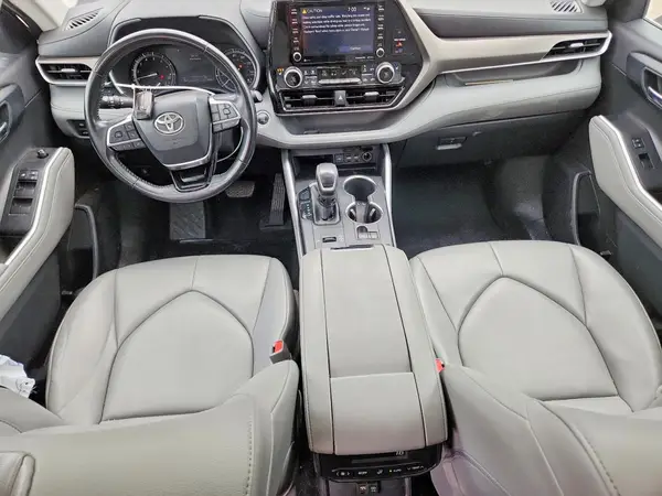 5TDGZRAH8MS040388 2021 TOYOTA HIGHLANDER - Image 8