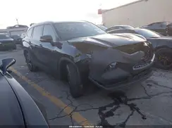 5TDGZRAH8MS046532 2021 TOYOTA HIGHLANDER