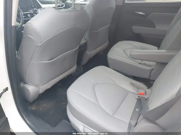 5TDGZRAH8MS046613 2021 TOYOTA HIGHLANDER - Image 8